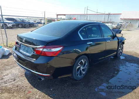 2016 Honda Accord Lx z USA, uszkodzony, nr VIN 1HGCR2F35GA184552